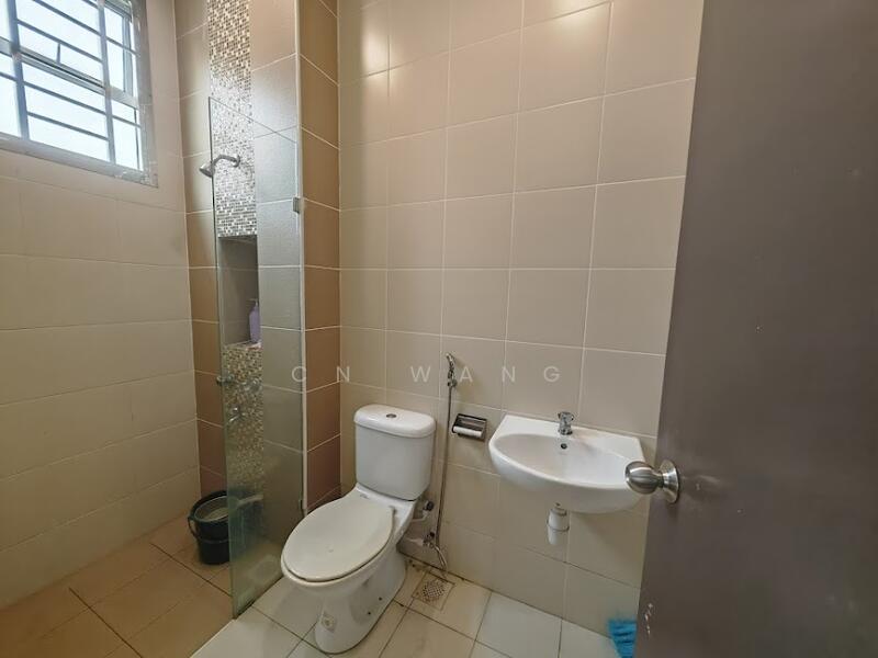 Taman Impian Emas untuk Untuk Dijual - RM 930,000, Feb 2026 - Bathroom - PropertyGuru.com.my