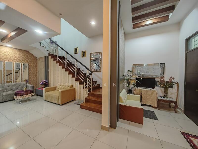 Taman Impian Emas untuk Untuk Dijual - RM 930,000, Feb 2026 - Living Room - PropertyGuru.com.my