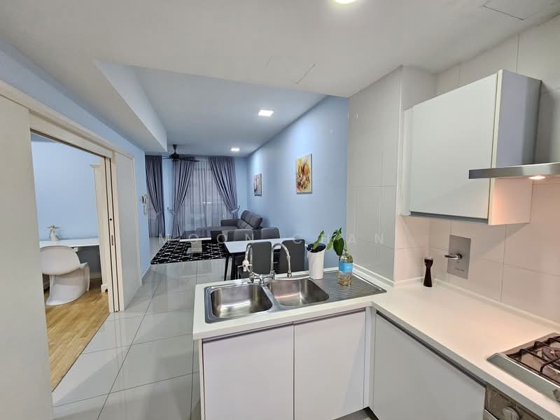 Servis Apartment untuk Dijual di Solaris Dutamas - Moon Chan - Kitchen - PropertyGuru.com.my