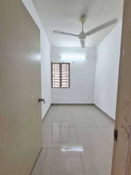 Pangsapuri untuk Dijual di Pangsapuri Akasia (Bandar Botanic) - Vivan Tan - Interior - PropertyGuru.com.my