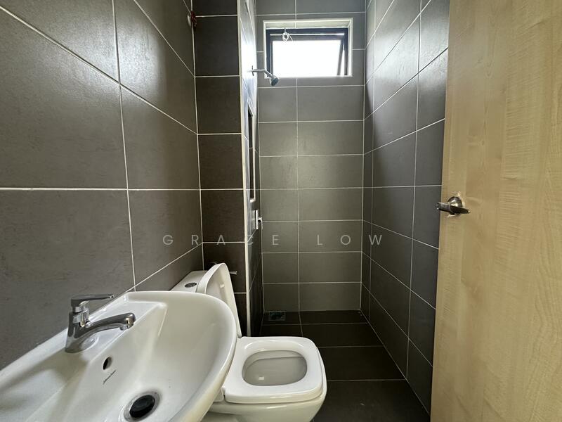 For Sale - Taman Mount Austin