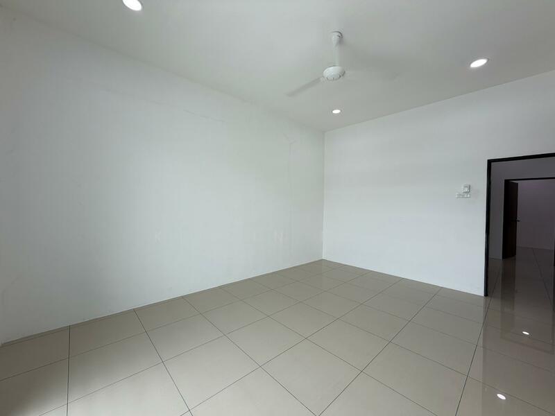 2-storey Terraced House for Sale in Taman Melor (Teluk Intan) - Kelvin Foo - Interior - PropertyGuru.com.my