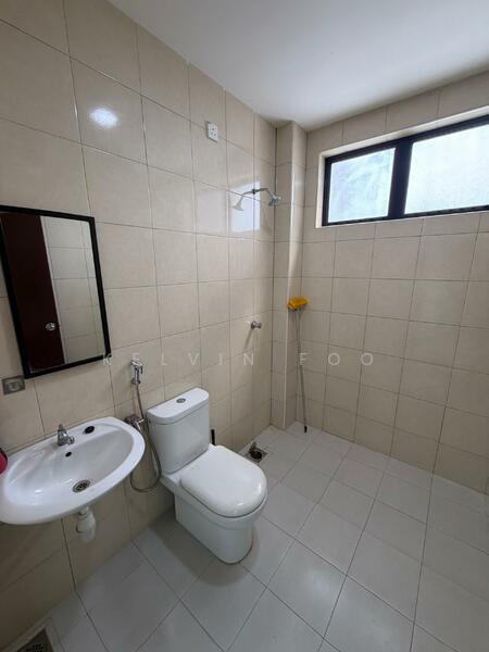 2-storey Terraced House for Sale in Taman Melor (Teluk Intan) - Kelvin Foo - Bathroom - PropertyGuru.com.my