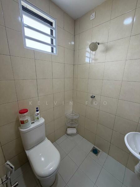 2-storey Terraced House for Sale in Taman Melor (Teluk Intan) - Kelvin Foo - Bathroom - PropertyGuru.com.my