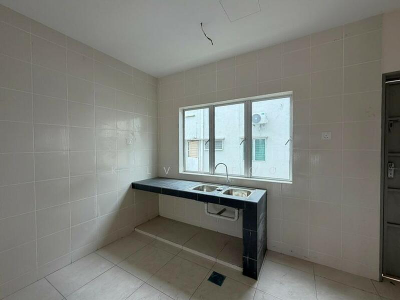 2-storey Terraced House for Sale in Taman Banjar Jaya (Teluk Intan) - Kelvin Foo - Kitchen - PropertyGuru.com.my