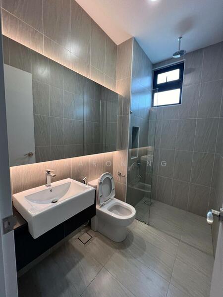 2.5-storey Terraced House for Sale in Iskandar Puteri (Nusajaya) (Johor) - Sharon Ng - Bathroom - PropertyGuru.com.my