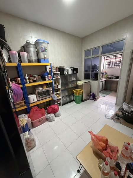 2-storey Terraced House for Sale in Bukit Indah (Iskandar Puteri (Nusajaya)) - Sharon Ng - Kitchen - PropertyGuru.com.my