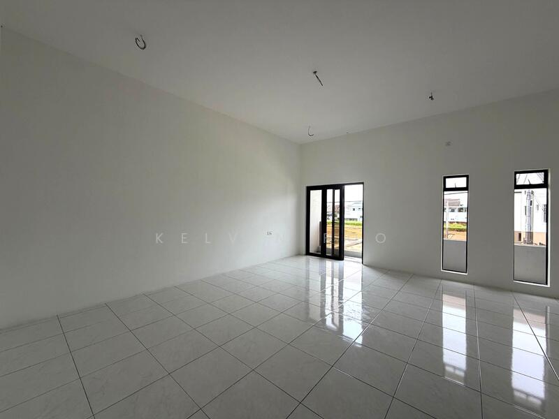 2-storey Terraced House for Sale in Taman Darul Ridzuan (Teluk Intan) - Kelvin Foo - Living Room - PropertyGuru.com.my