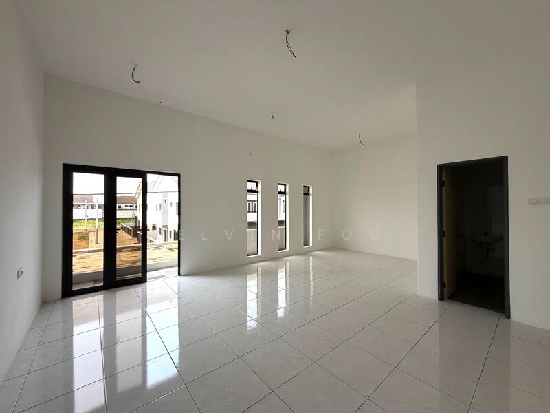 2-storey Terraced House for Sale in Taman Darul Ridzuan (Teluk Intan) - Kelvin Foo - Living Room - PropertyGuru.com.my