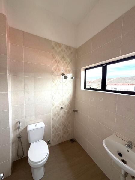 2-storey Terraced House for Sale in Taman Darul Ridzuan (Teluk Intan) - Kelvin Foo - Bathroom - PropertyGuru.com.my