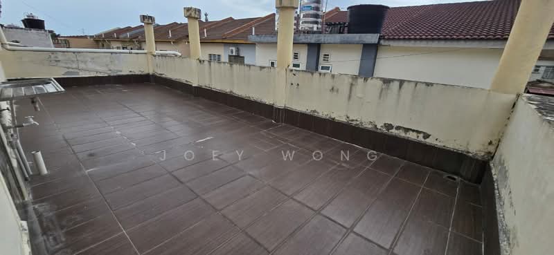 Taman Puncak Jalil untuk Untuk Disewa - RM 2,000 /bulan, Mac 2026 - Roof - PropertyGuru.com.my