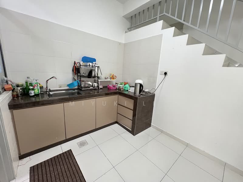 2-storey Terraced House for Rent in Bukit Indah (Iskandar Puteri (Nusajaya)) - Miyuki Lee - Kitchen - PropertyGuru.com.my