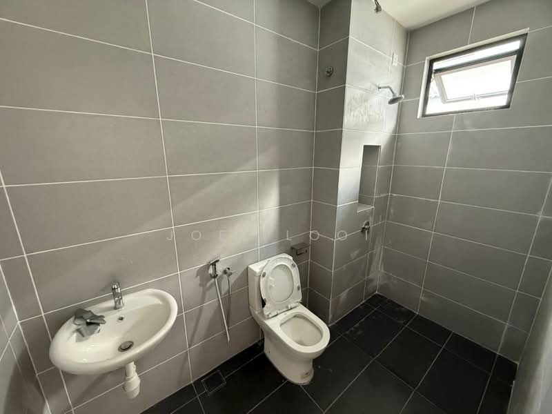 Rumah Teres untuk Disewa di Johor Bahru (Johor) - Joel Looi - Bathroom - PropertyGuru.com.my