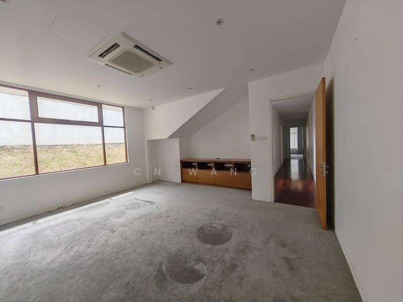 Ledang Heights untuk Untuk Dijual - RM 6,500,000, Apr 2026 - Living Room - PropertyGuru.com.my