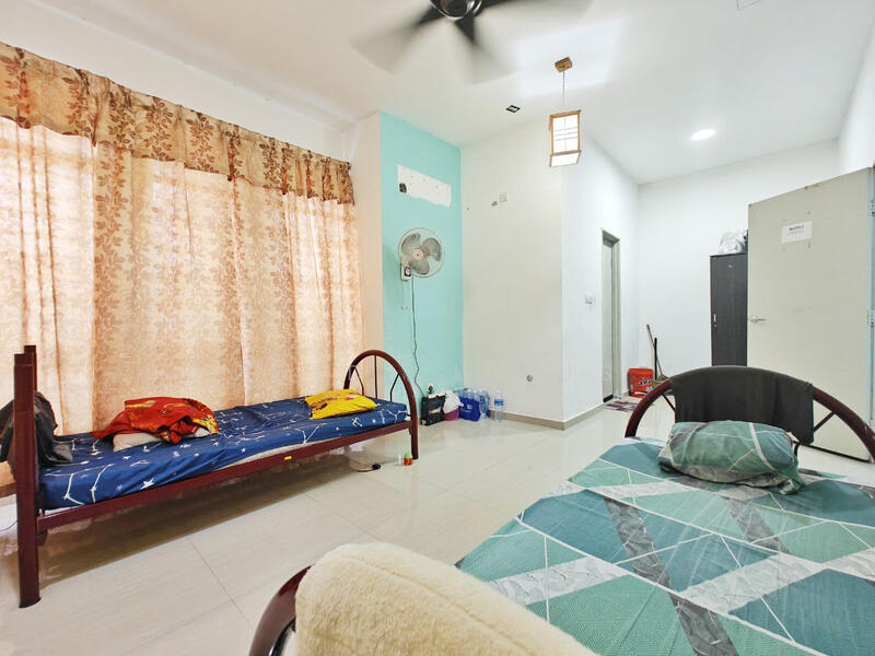 2-storey Terraced House for Sale in Kota Puteri Seksyen 5 (Batu Arang) - Zaidi Idris - Bedroom - PropertyGuru.com.my