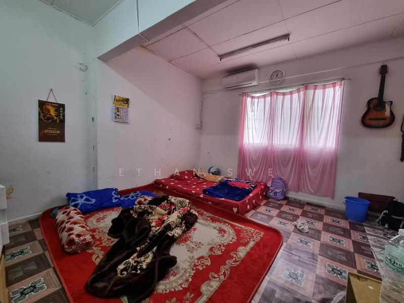 Rumah Teres untuk Dijual di Taman Mayang (Petaling Jaya) - Ethan Swe - Bedroom - PropertyGuru.com.my