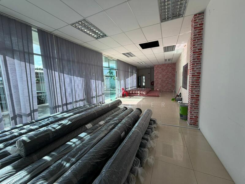 Detached Factory for Rent in Taman Perindustrian Tropika (Ulu Tiram) - Caryn Ter - Interior - PropertyGuru.com.my