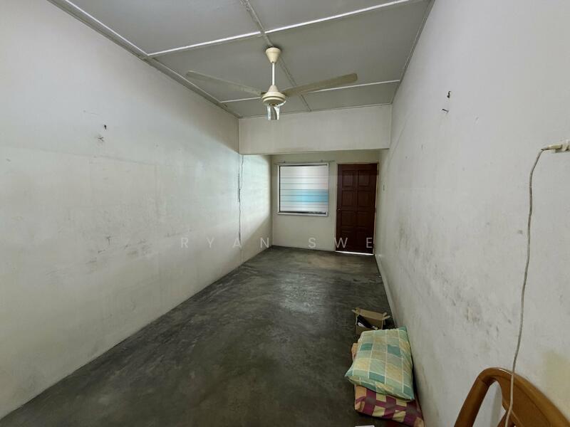 Rumah Teres 2-Tingkat untuk Dijual di Taman Usaha Jaya (Kepong) - Ryan Swe - Interior - PropertyGuru.com.my