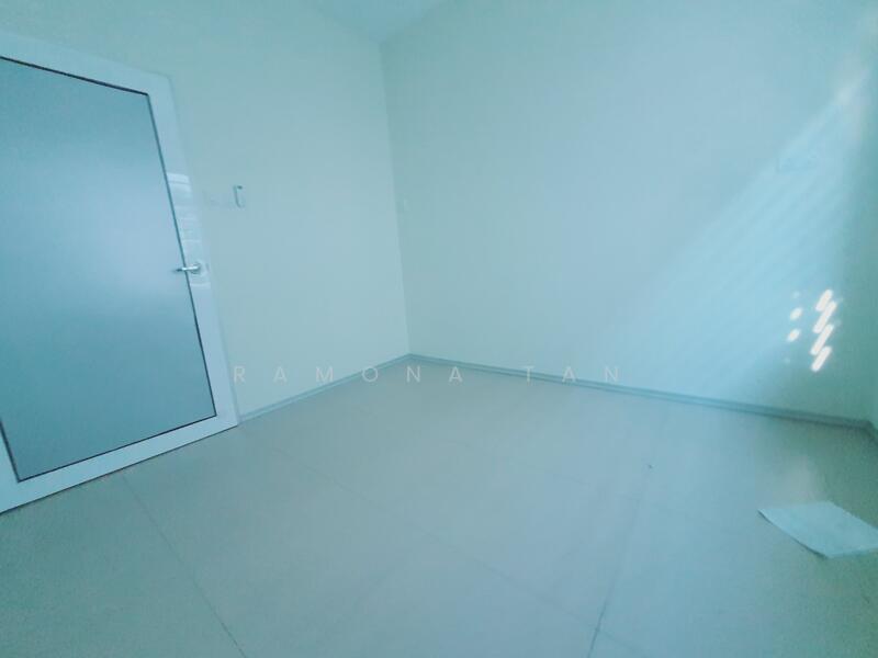 Shop / Office for Rent in Taman Kota Syahbandar (Melaka City) - Ramona Tan - Interior - PropertyGuru.com.my