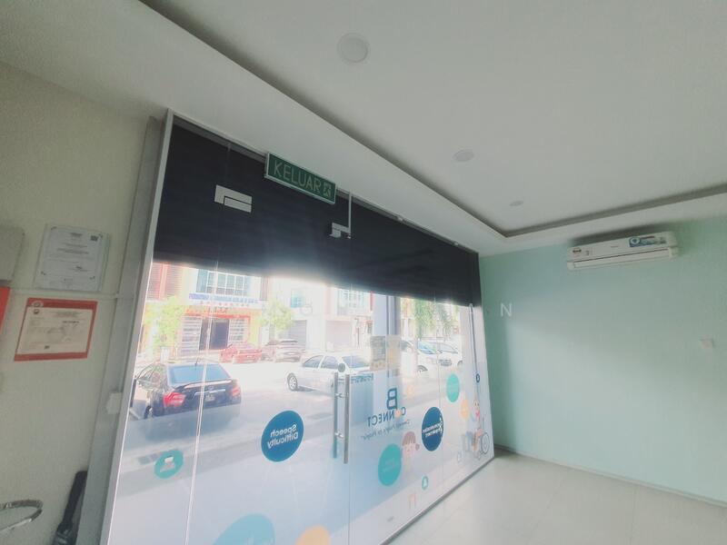 Shop / Office for Rent in Taman Kota Syahbandar (Melaka City) - Ramona Tan - Entrance - PropertyGuru.com.my