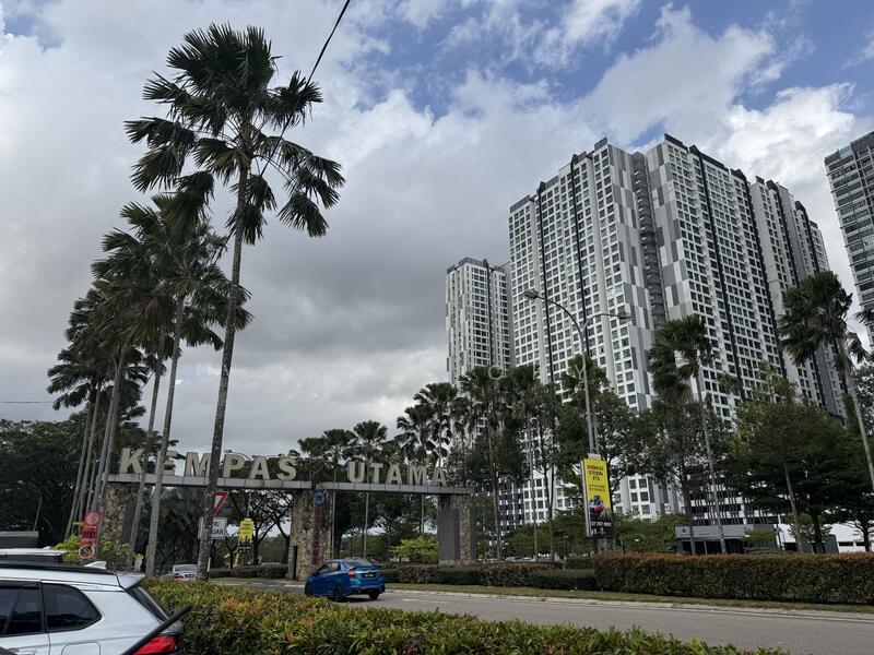 Shop for Sale in Kempas Utama (Tebrau) - Vivian Chye - Exterior - PropertyGuru.com.my