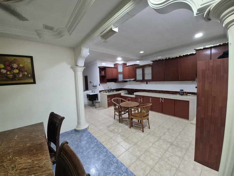 Terraced House for Sale in Taman Selayang (Selayang) - Remus Chen - Kitchen - PropertyGuru.com.my