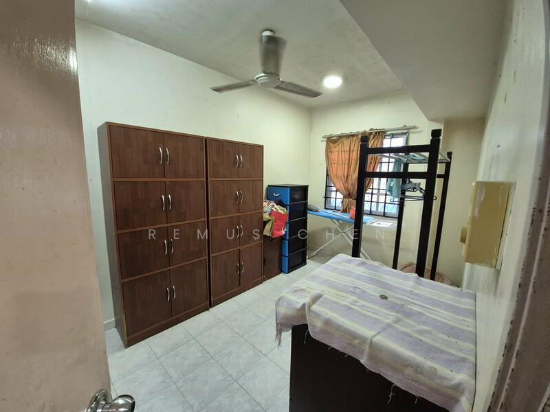 Terraced House for Sale in Taman Selayang (Selayang) - Remus Chen - Bedroom - PropertyGuru.com.my