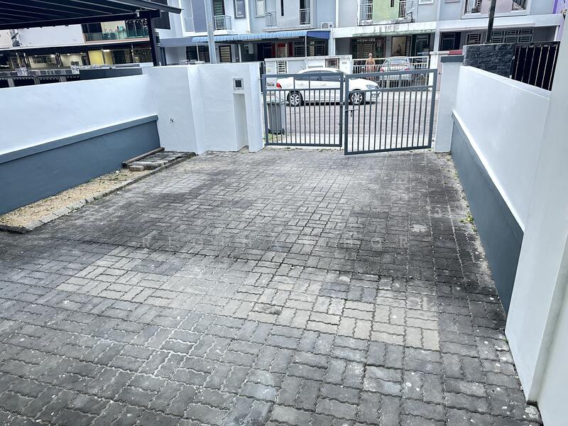 2-storey Terraced House for Sale in Nusa Bayu (Iskandar Puteri (Nusajaya)) - Regina Khor - Exterior - PropertyGuru.com.my