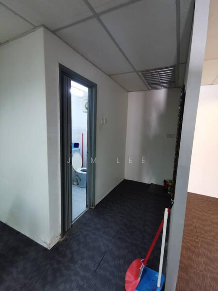 Kedai / Pejabat untuk Dijual di Diamond Square (Setapak) - Jim Lee - Corridor - PropertyGuru.com.my