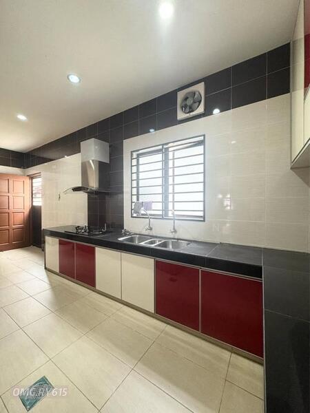 2-storey Terraced House for Sale in Kota Bayuemas (Klang) - AJ Devan - Kitchen - PropertyGuru.com.my