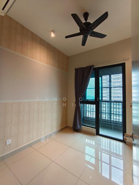 Bedroom with Balcony