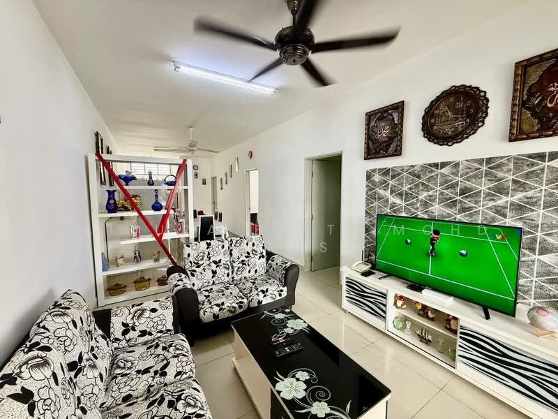 Albury 1 @ Mahkota Hills untuk Untuk Dijual - RM 335,000, Feb 2026 - Living Room - PropertyGuru.com.my