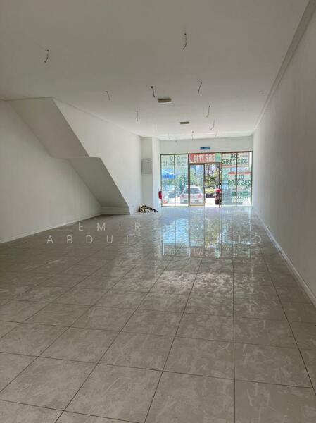 Retail Office for Rent in Glenmarie (Selangor) - Emir Zaki Abdul Rashid - Interior - PropertyGuru.com.my