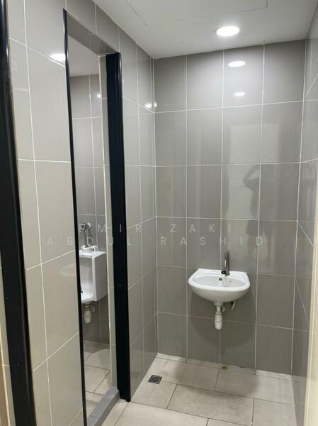 Retail Office for Rent in Glenmarie (Selangor) - Emir Zaki Abdul Rashid - PropertyGuru.com.my
