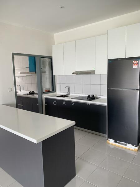 Condominium for Rent at E'Island Lake Haven - Lucas Ho - Kitchen - PropertyGuru.com.my