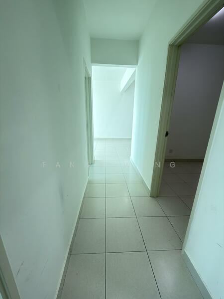 Condominium for Sale at One Foresta - Fanny Wong - Corridor - PropertyGuru.com.my