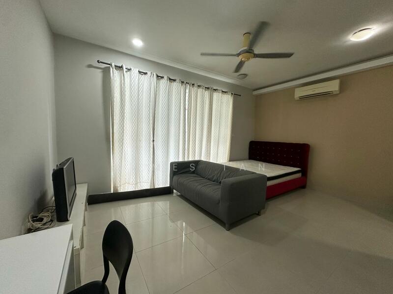 Ritze Perdana 2 untuk Untuk Disewa - RM 1,350 /bulan, Feb 2026 - Bedroom - PropertyGuru.com.my