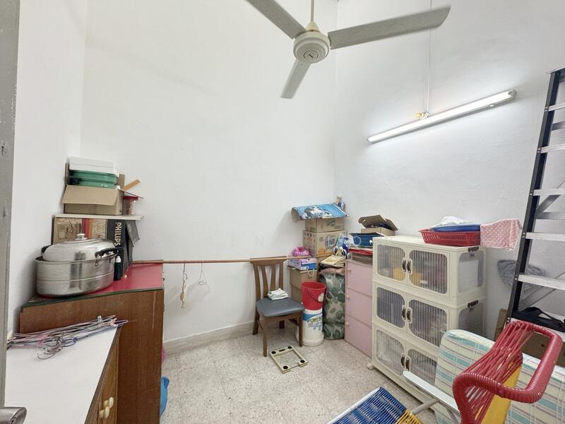 For Sale - Taman Kempas