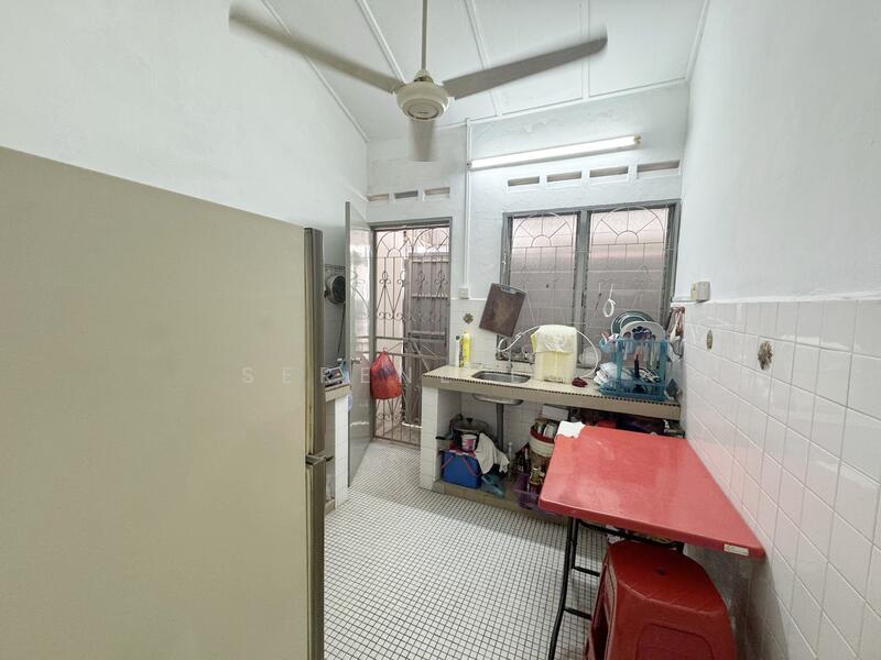 Taman Kempas untuk Untuk Dijual - RM 410,000, Mac 2026 - PropertyGuru.com.my