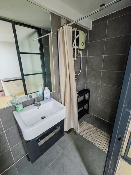 Empire Damansara untuk Untuk Disewa - RM 1,350 /bulan, Apr 2026 - Bathroom - PropertyGuru.com.my
