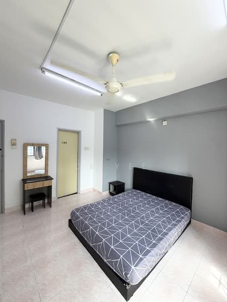 Condominium for Rent at Vista Komanwel B - CK Yee - Bedroom - PropertyGuru.com.my