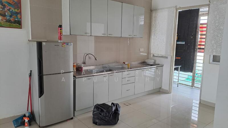 Ariza @ Elmina Gardens untuk Untuk Dijual - RM 735,000, Feb 2026 - Kitchen - PropertyGuru.com.my