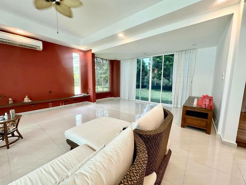 Bungalow for Sale in Leisure Farm (Gelang Patah) - Shashawanna . - Living Room - PropertyGuru.com.my
