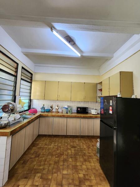 2-storey Terraced House for Sale in Petaling Jaya (Selangor) - Ahnesh Vijay - Kitchen - PropertyGuru.com.my
