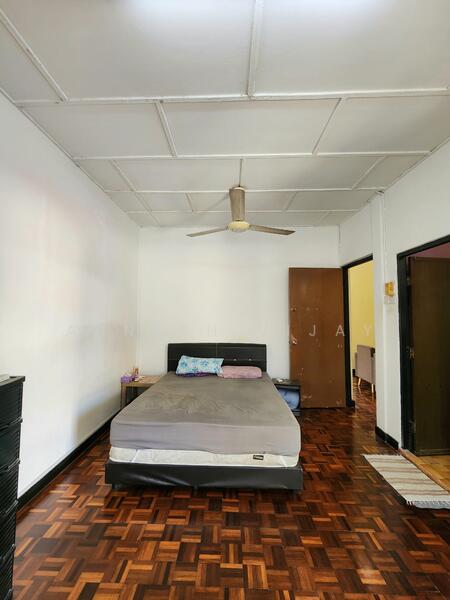2-storey Terraced House for Sale in Petaling Jaya (Selangor) - Ahnesh Vijay - Bedroom - PropertyGuru.com.my
