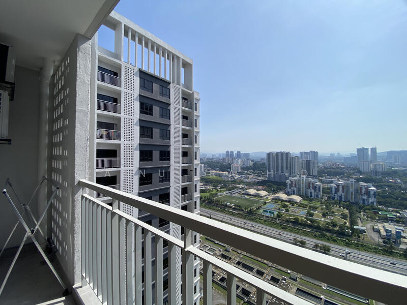 Residensi Alamanda untuk Untuk Disewa - RM 2,100 /bulan, Feb 2026 - Balcony - PropertyGuru.com.my