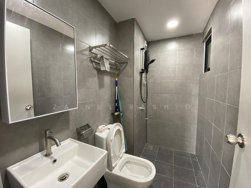 Residensi Alamanda untuk Untuk Disewa - RM 2,100 /bulan, Feb 2026 - Bathroom - PropertyGuru.com.my