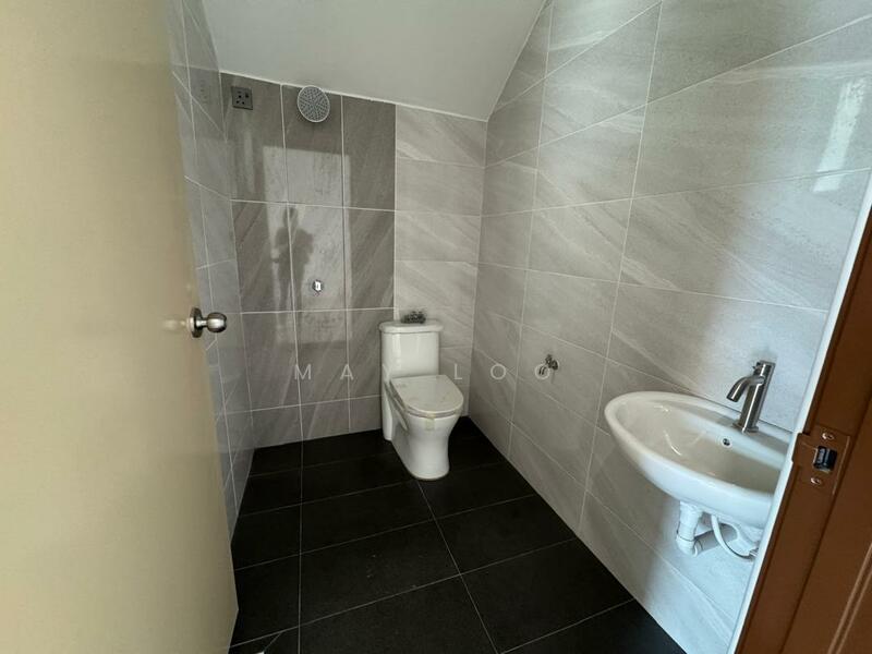 2-storey Terraced House for Sale in Taman Lapangan Indah (Ipoh) - May Loo - Bathroom - PropertyGuru.com.my