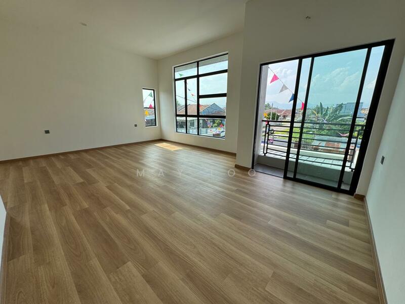 2-storey Terraced House for Sale in Taman Lapangan Indah (Ipoh) - May Loo - Living Room - PropertyGuru.com.my