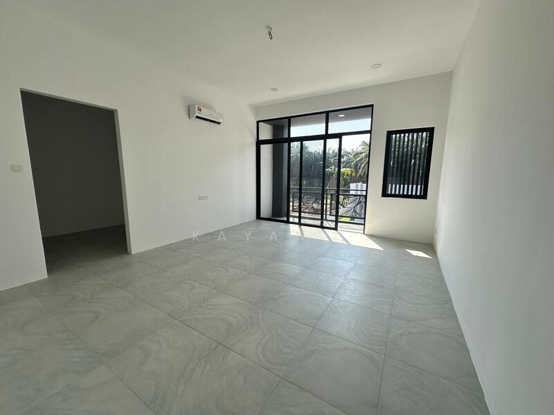 Semi-Detached House for Sale in Bandar Seri Botani (Ipoh) - Kayan . - Living Room - PropertyGuru.com.my